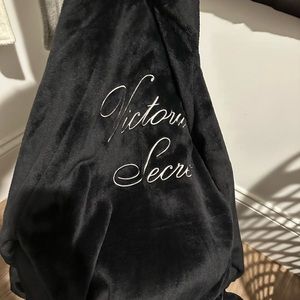 Black VS velvet robe